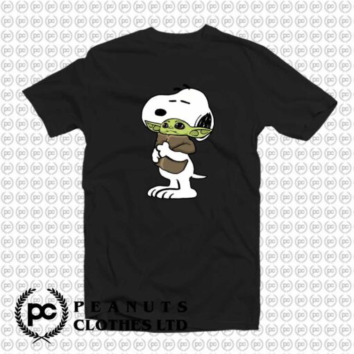 Snoopy Hugging Baby Yoda Star Wars g