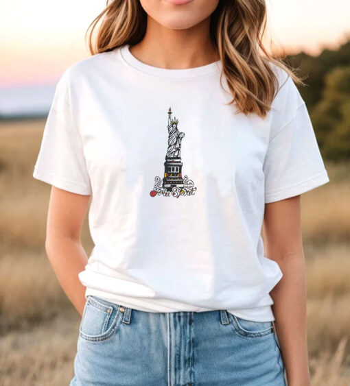 Free Spirit Statue Of Liberty T Shirt