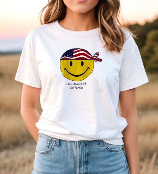 Vintage Smiley Face Los Angeles California T Shirt