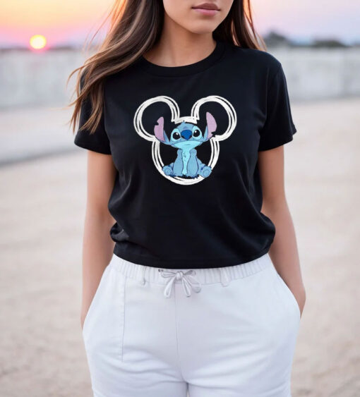 Disney Stitch Love Art T Shirt