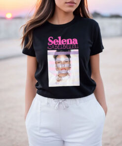 Selena Pearls Portrait Vintage T Shirt