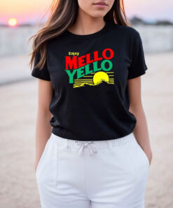 Vintage 80's Retro Enjoy Mellow Yellow Drink T Shirt