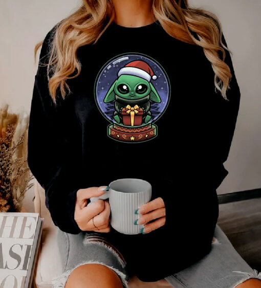 Happy Xmas Baby Yoda Santa Hat Snow Globe Sweatshirt