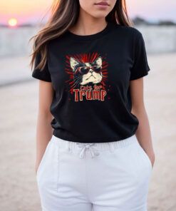 Cats for Trump 2024 Funny Cute Donald Trump 2024 Political T Shirt